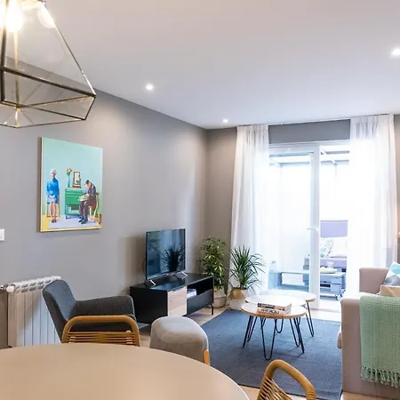 De Diseno Centrico Con Terraza Espectacular Apartment *