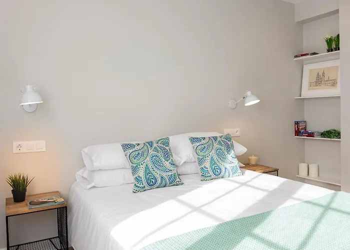 De Diseno Centrico Con Terraza Espectacular * Σαντιάγο ντε Κομποστέλα